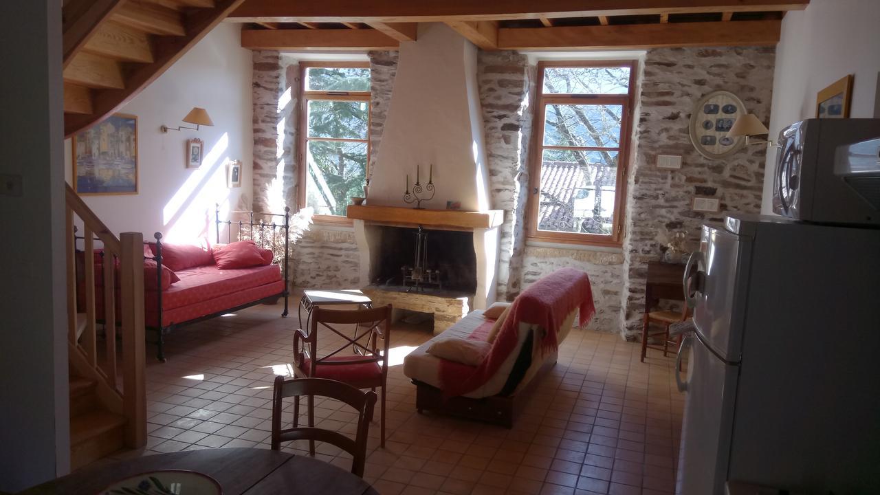Chateau De Colombieres Sur Orb Buitenkant foto